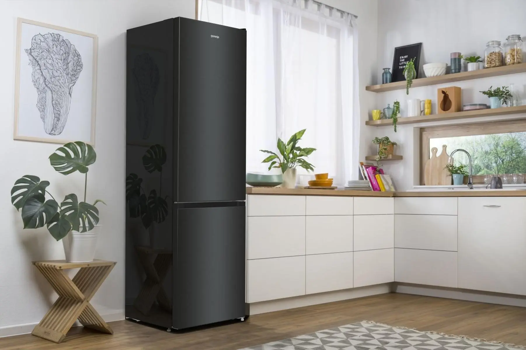 Холодильник з нижн. мороз. камерою Gorenje, 200х60х60см, 2 двері, 235( 96)л, А++, NoFrost+ , LED дис - 2