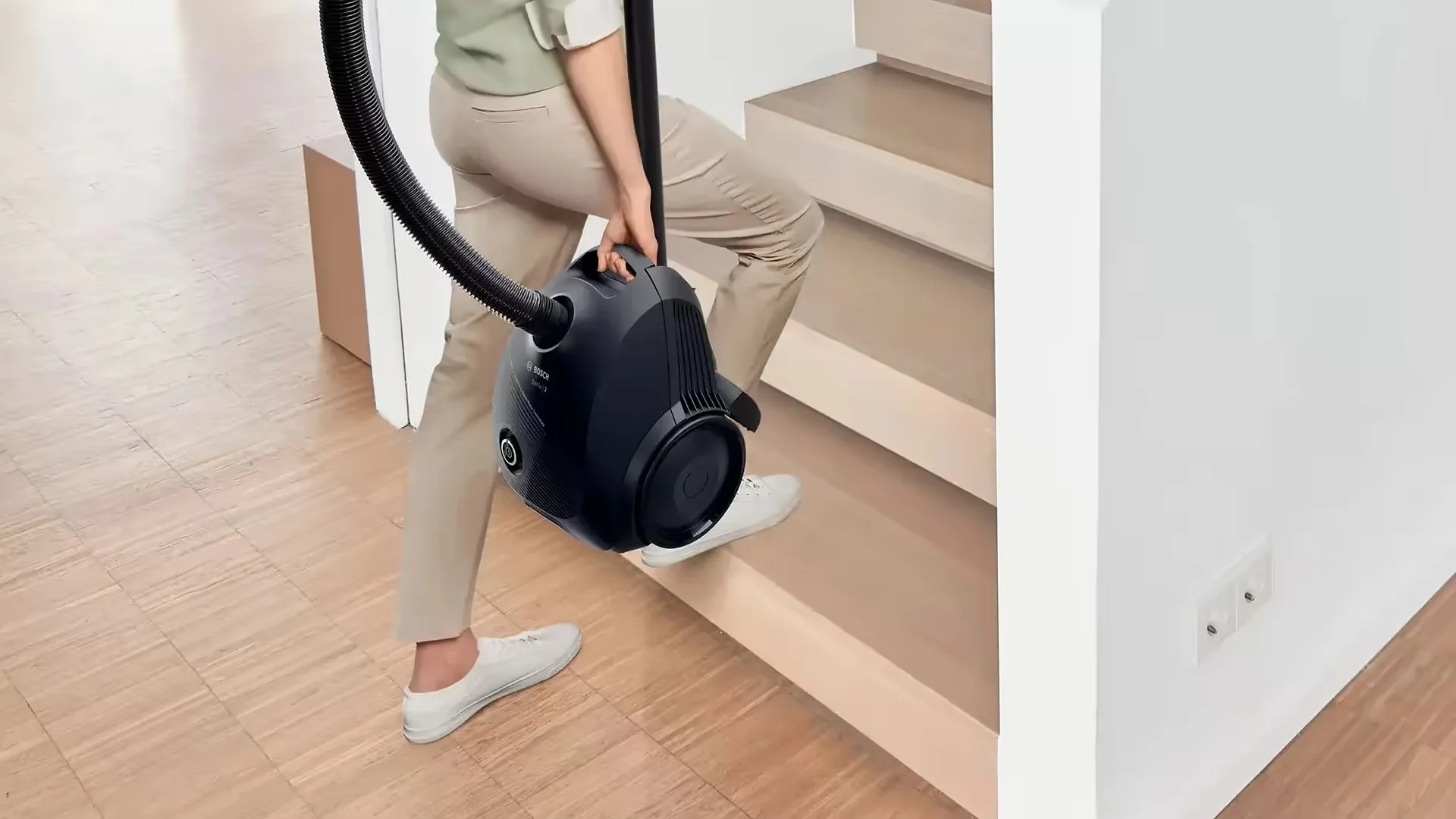 Пилосос Bosch мішковий, 600Вт, 3,5л, НЕРА, чорний - 9
