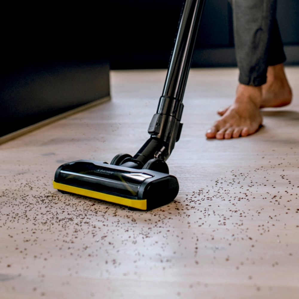 Пилосос Karcher безпровідний VC 4 Cordless myHome, контейнер -0,65л, автономія до 30хв, вага-2,4 - 7