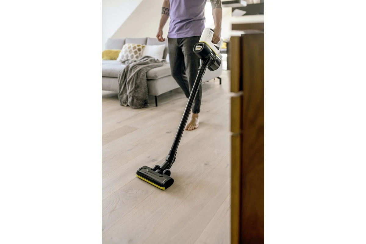 Пилосос Karcher безпровідний VC 4 Cordless myHome, контейнер -0,65л, автономія до 30хв, вага-2,4 - 2