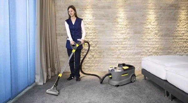 Пилосос професійний миючий Karcher Puzzi 10/2 Adv, 1250Вт, 254мБар, контейнер 10/9л, 11,5кг - 2