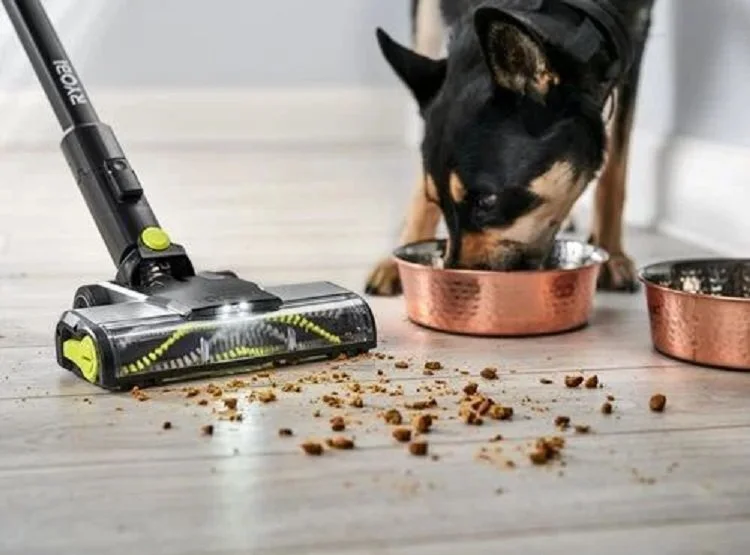 Пилосос акумуляторний Ryobi ONE+ HP RSV18X-1X40G 18В 1х4А·год 90Вт 20кПа контейнер 0,8л HEPA12 3,1кг - 3