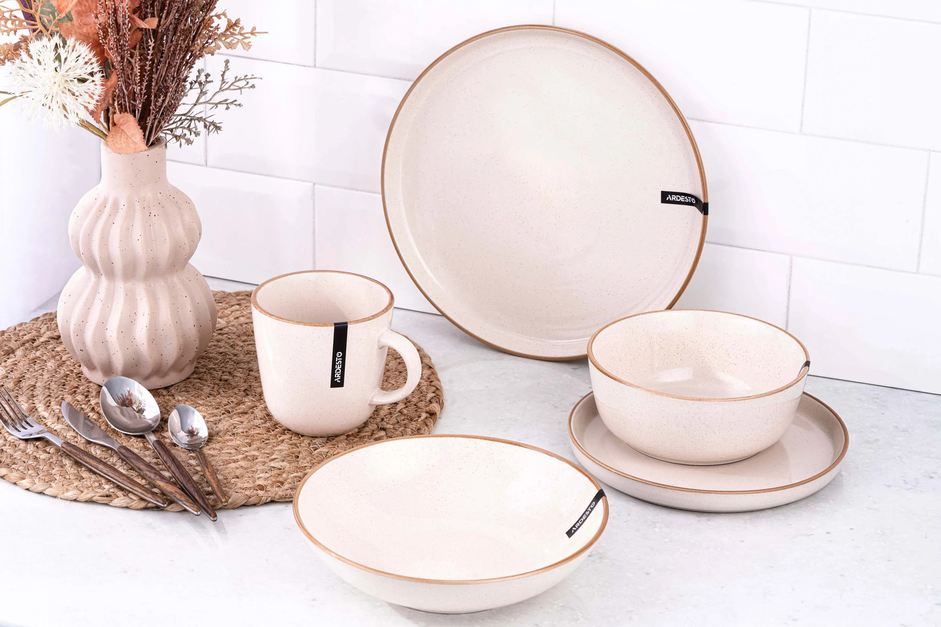 Тарілка десертна Ardesto Apulia, 20.3см, кераміка, кремовий - 2