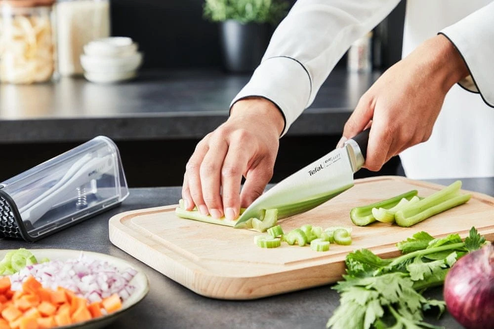 Кухонний ніж кухарський Tefal Eversharp, 16.5см, з чохол-точило нержавіюча сталь, пластик, чорний - 12