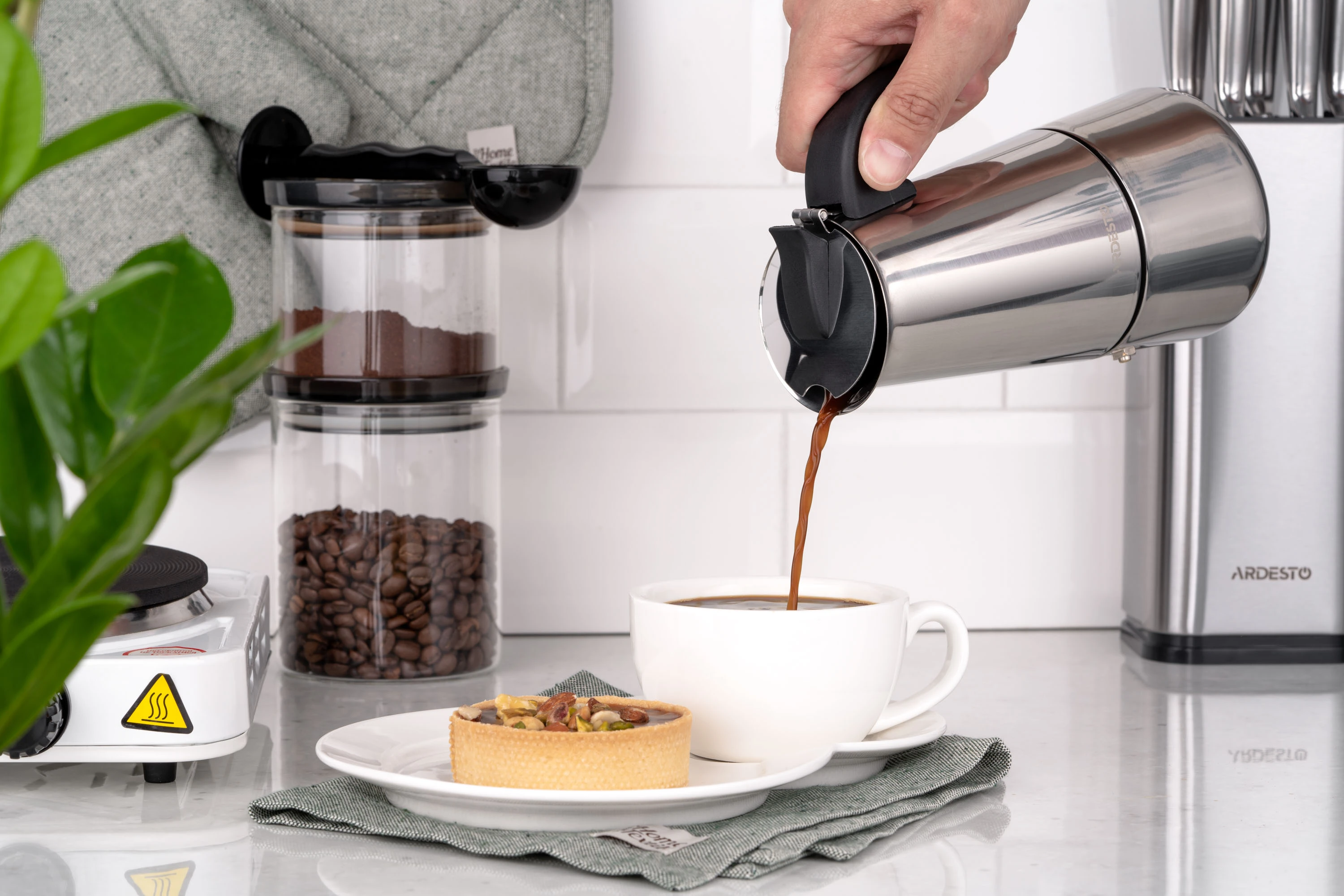 Гейзерна кавоварка Ardesto Gemini Apulia, 0.3л, 6 чашок, нержавіюча сталь - 2