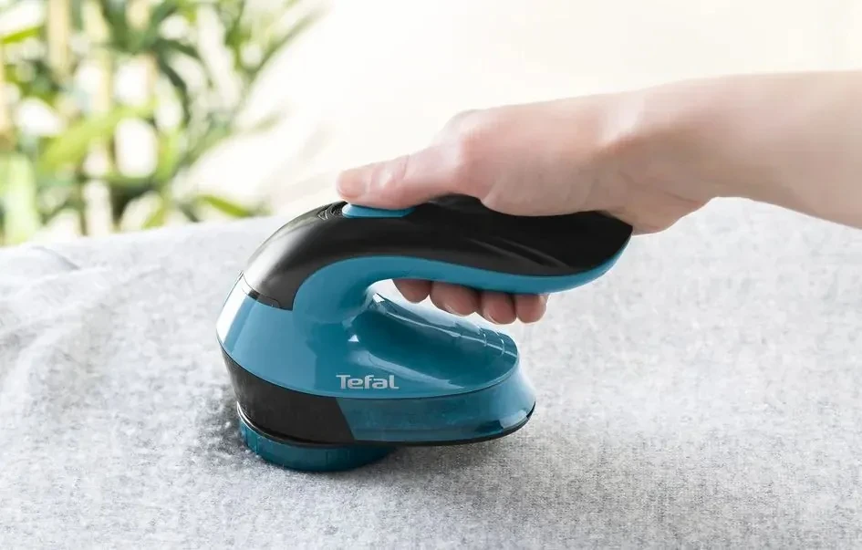 Машинка для видалення катишків Tefal, велика площа лез, ААx2 у комплекті, синій - 8