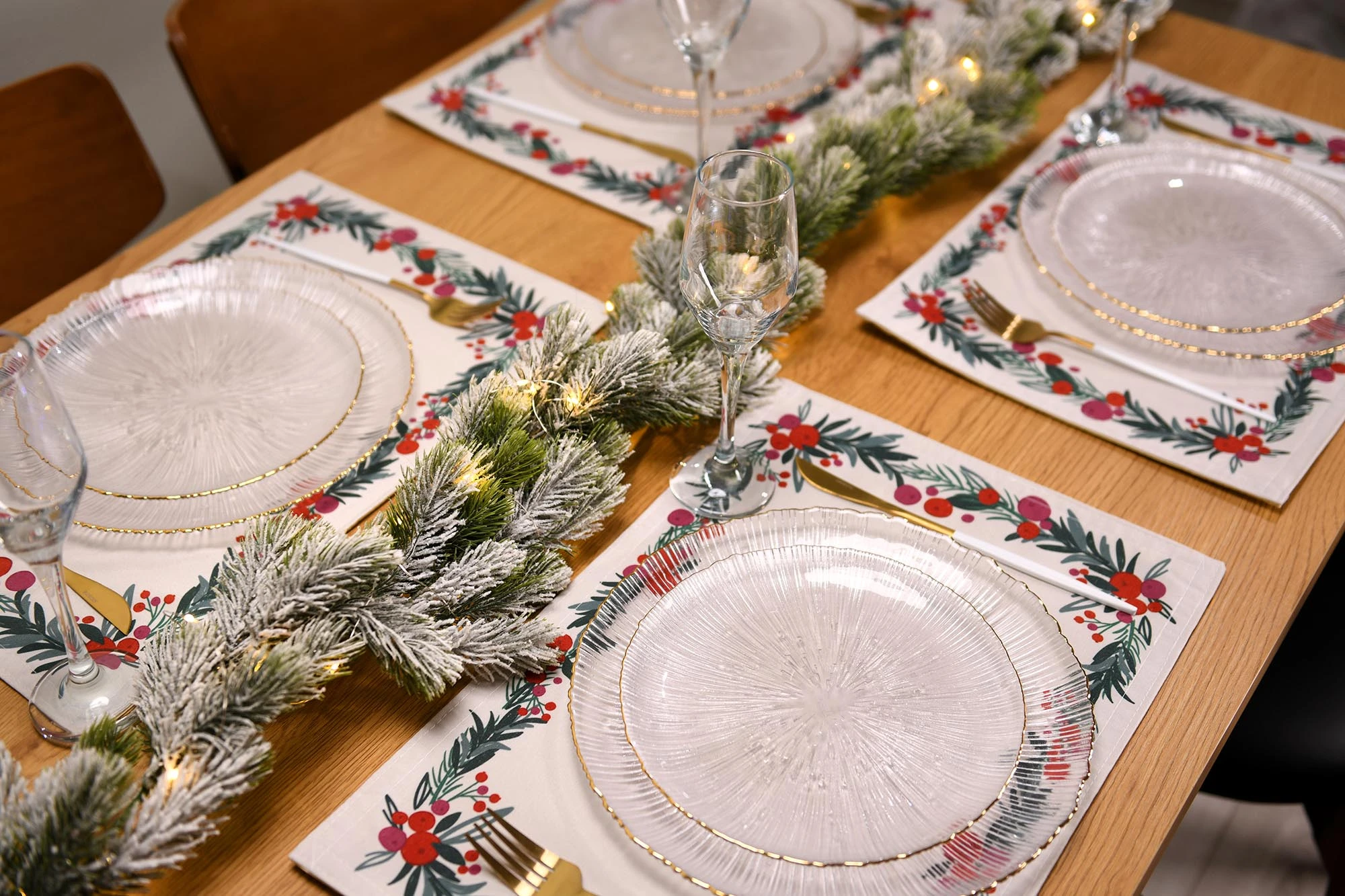 Набір серветок сервірувальних Ardesto Christmas Happy Holidays 30х45см, 2шт, 90% поліестер, 10% баво - 2