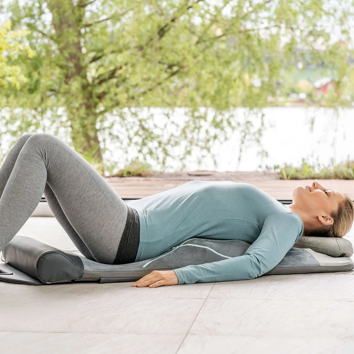 Масажний килимок Beurer для йоги та розтяжки, від мережі, 4 програм, підігрів, сірий - 2