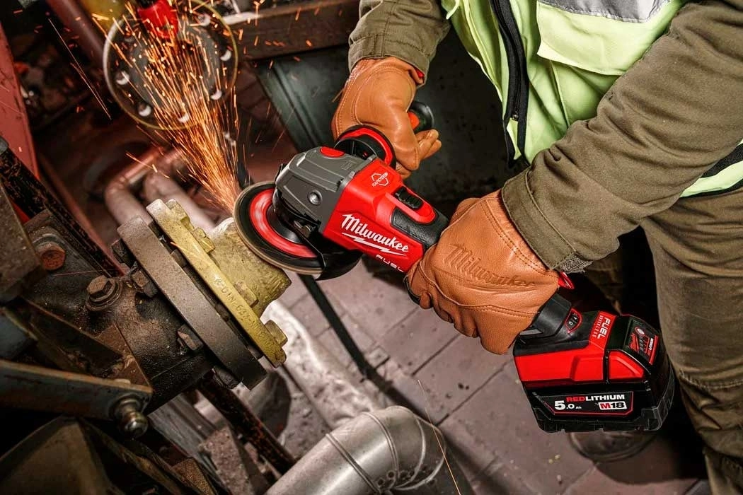 Шліфмашина кутова акумуляторна Milwaukee M18 FSAGV125XB-0X 125мм 18В 85000об/хв 2.7кг кейс без АКБ т - 2