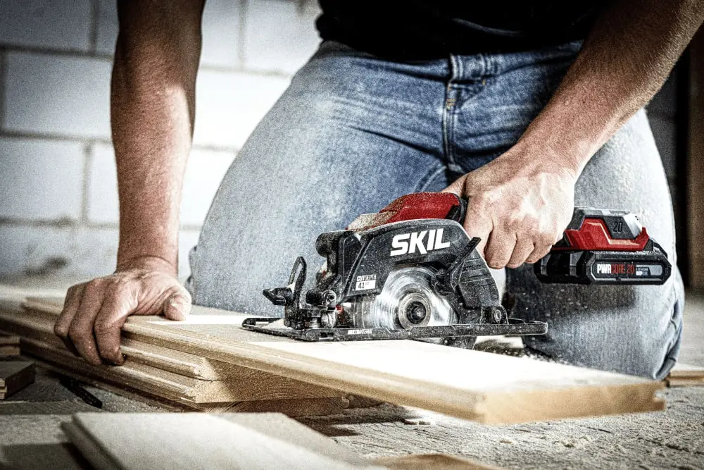 Пила дискова акумуляторна SKIL 3540 CA Compact 20В 120мм 1.8кг без АКБ та ЗП - 2