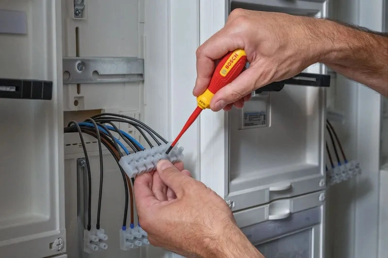 Викрутка Bosch Professional, SL3.5x75мм, VDE - 2