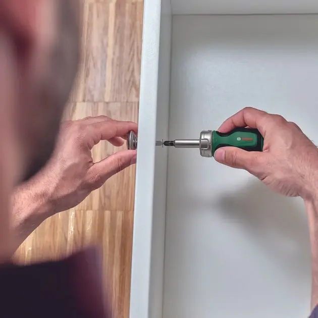 Викрутка Bosch з тріскачкою, 6 насадок, руків'я TPR (PZ1,PZ2,PH2,SL4,TX25,HEX5), 111мм, сталь CrV - 4