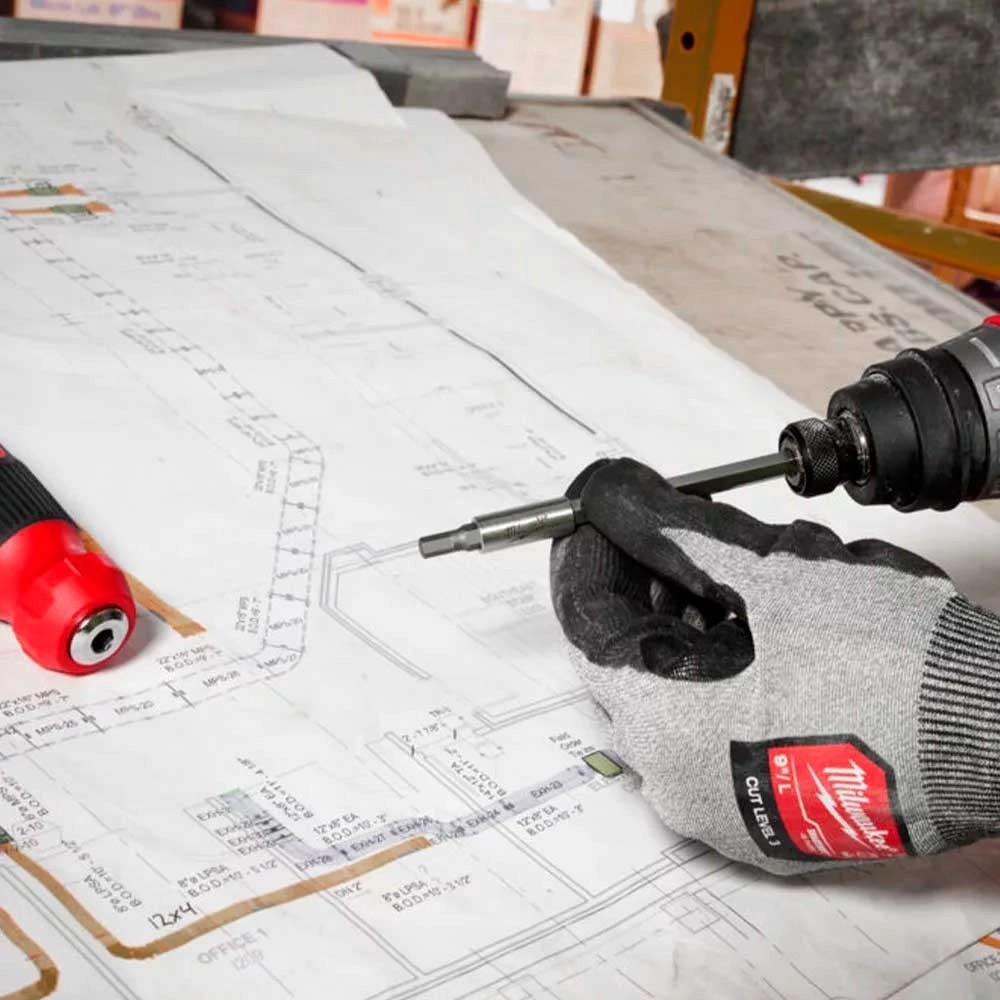 Викрутка Milwaukee, 27 насадок, руків'я двокомпонентне, (Hex, PH, SL, PZ, Torx), сталь CrV - 2