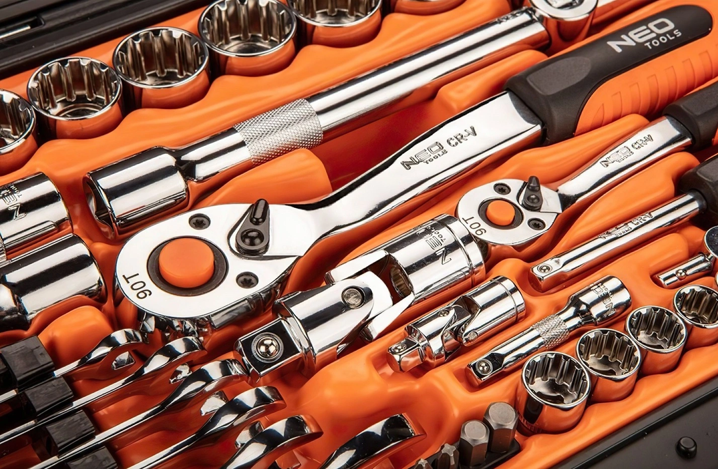 Набір інструментів Neo Tools, 1/2", 1/4", 71шт, CrV - 4
