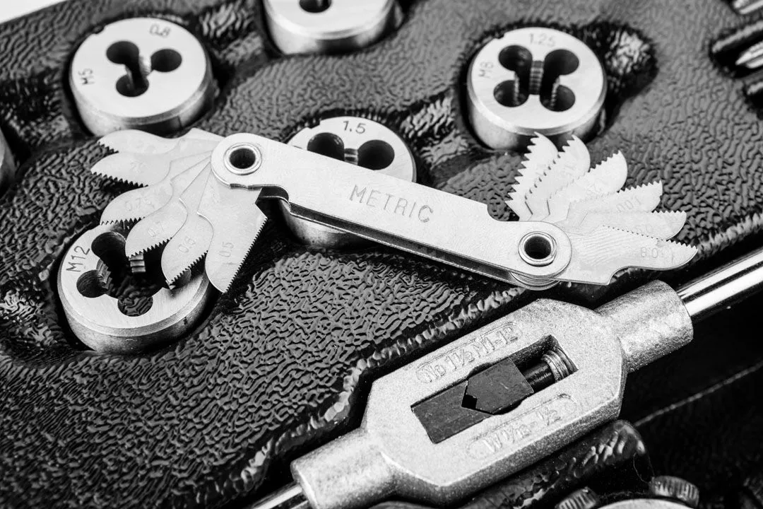 Плашки та мітчики Neo Tools, набір 31шт, M3-M12 - 13