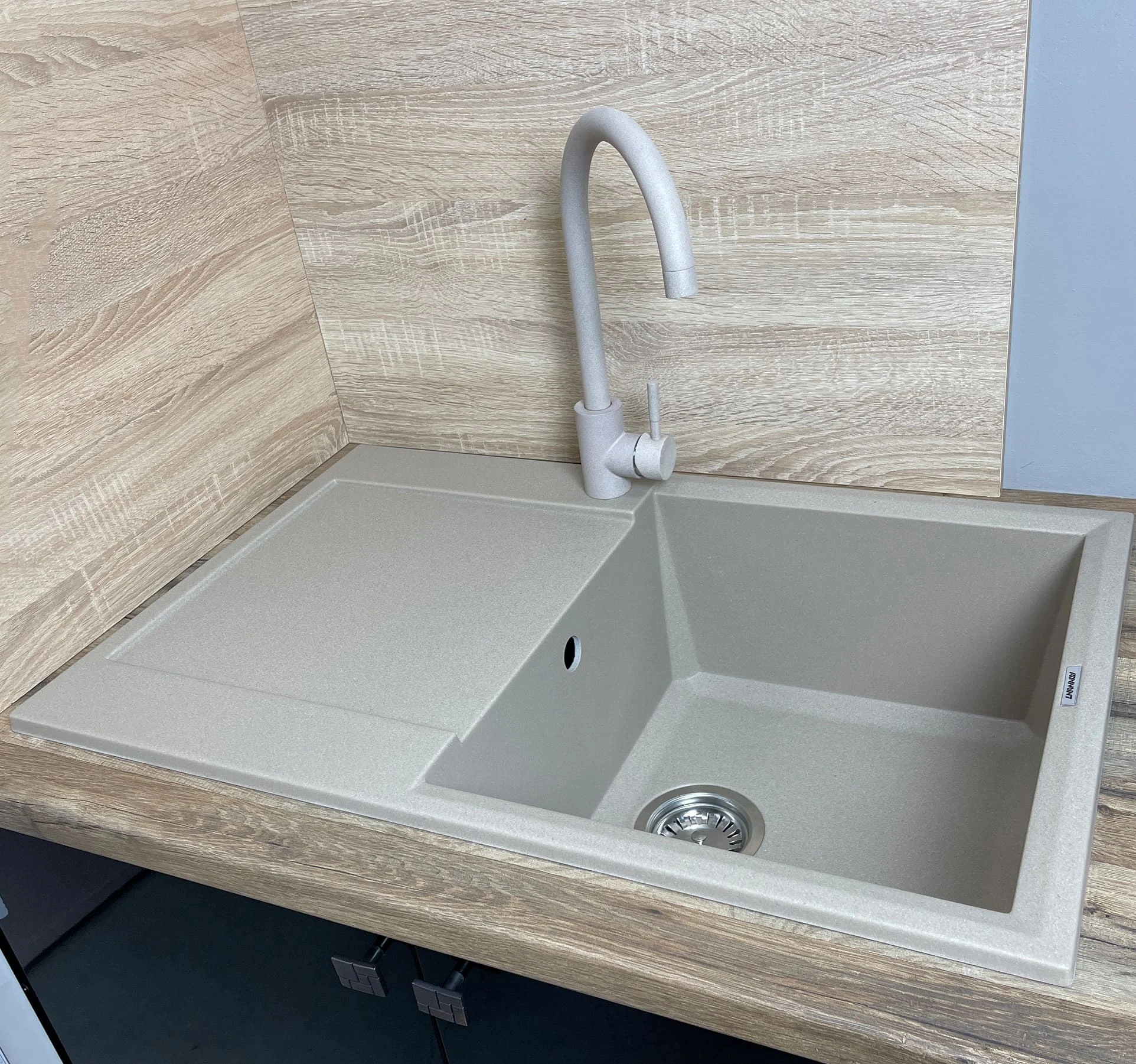 Набір кухонний Adamant Horizon, штучний камінь, прямокут., з крилом, 780х495х230мм, чаша - 1, врізна - 2