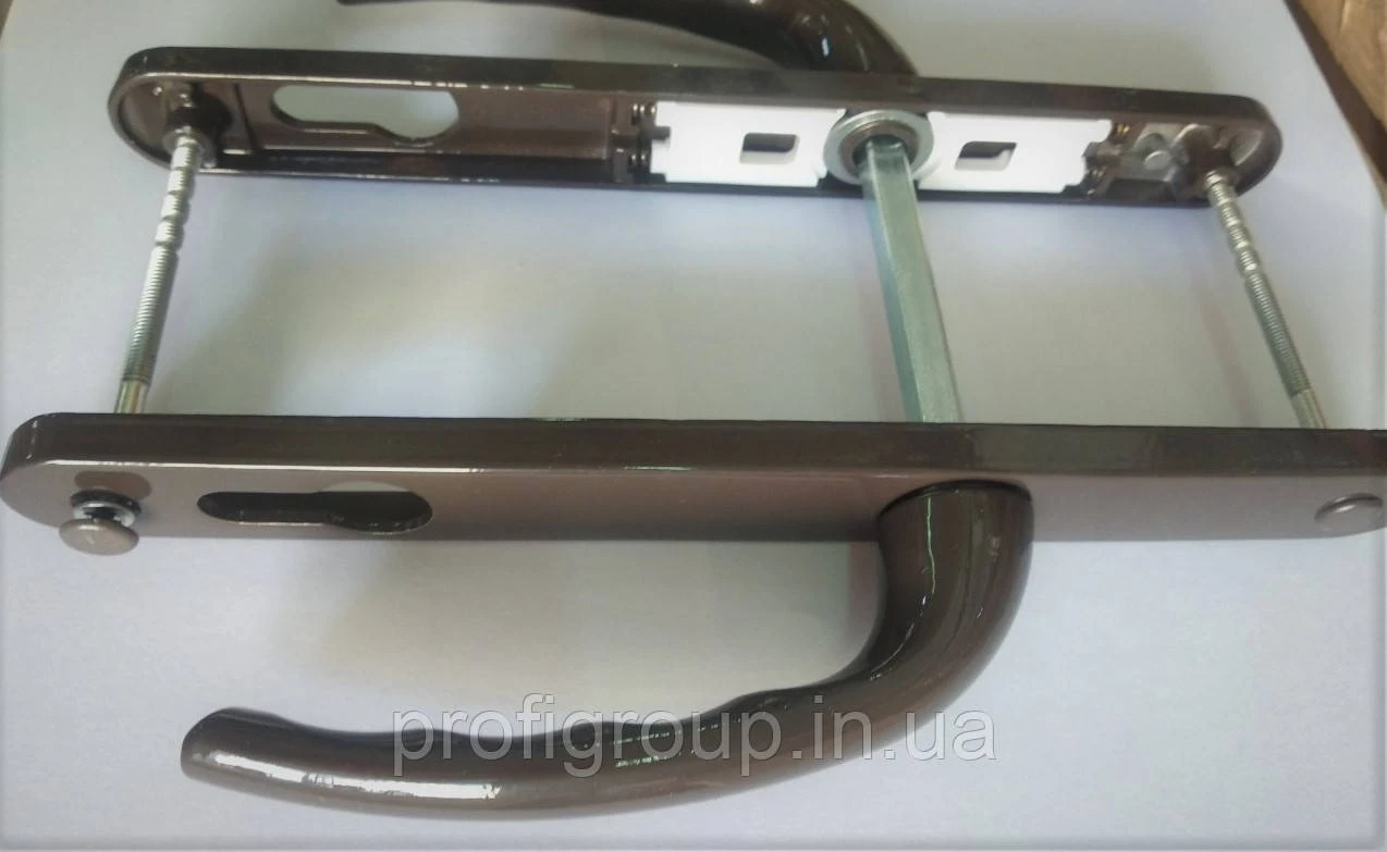 Ручка дверная SAFIR DHS с пружиной коричневая RAL8019 AT PL000196