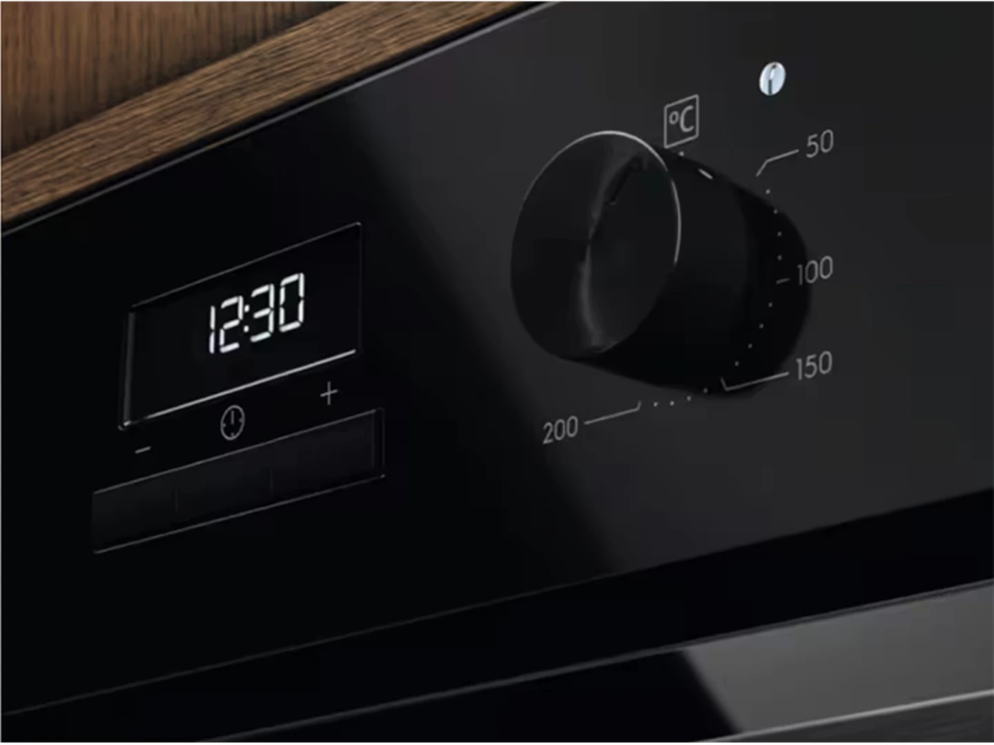 Духова шафа електрична ELECTROLUX LOH3H00BK - 2