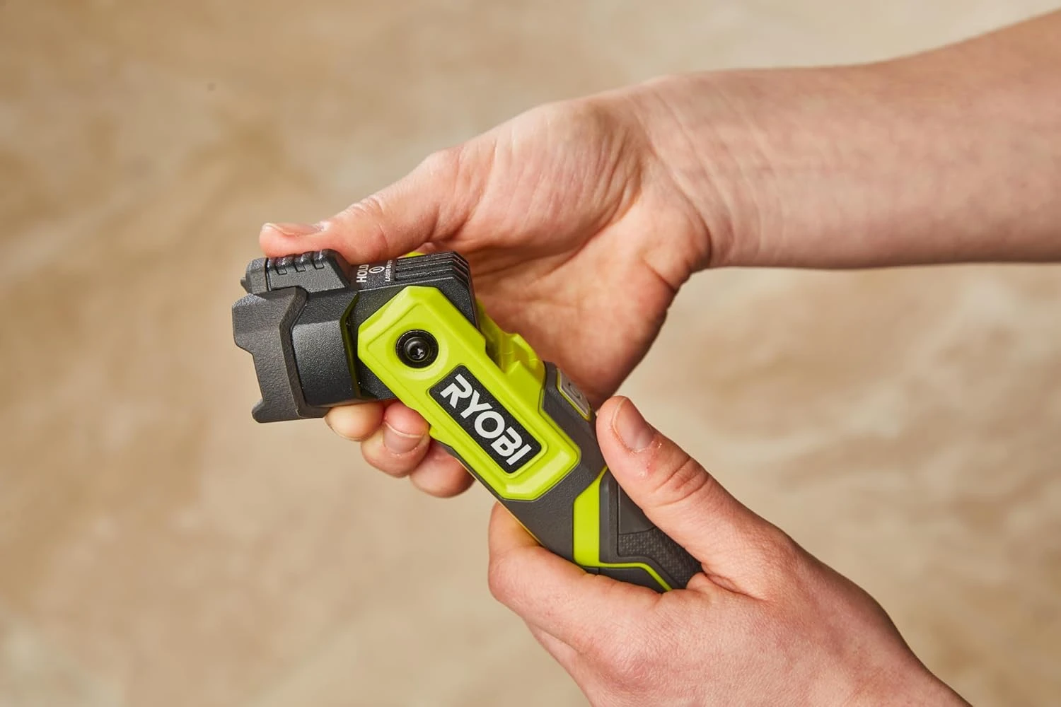 Ліхтар ручний акумуляторний Ryobi USB Lithium RLP4-0 4В 640лм 3 функції освітлення поворотна головка - 2