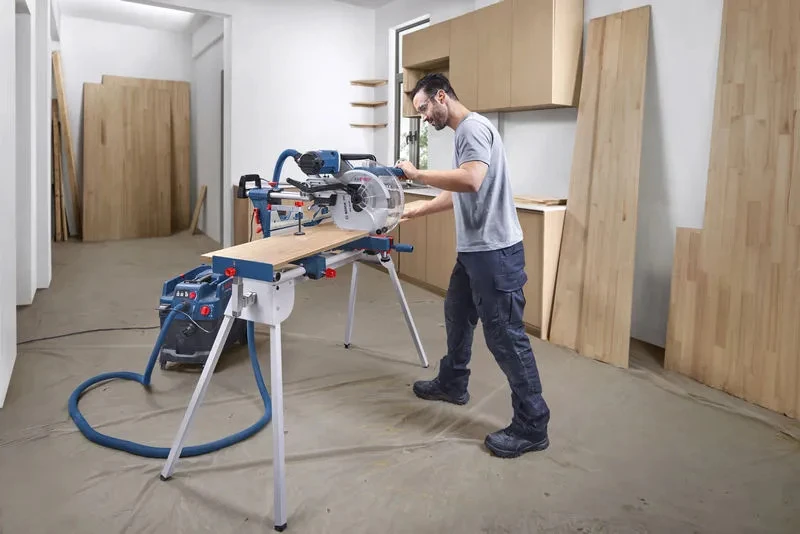 Пила торцювальна Bosch Professional GCM 340-305 D 1800Вт диск 305мм 4050об/хв 22.2кг - 2