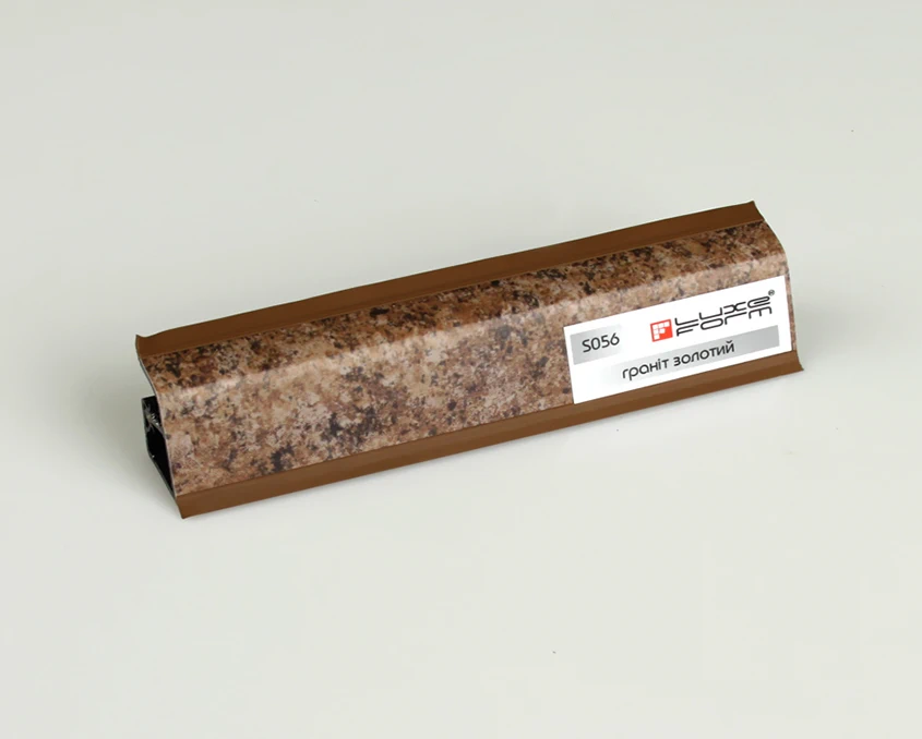 Плинтус кухонный LuxeForm 118 4200 мм S056 Гранит золотой 96116