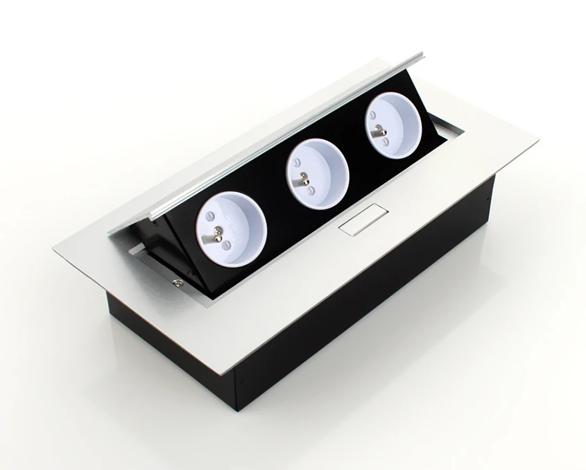 Удлинитель GTV AE-PB03GU-53 French 3 розетки Алюминий (Распродажа)