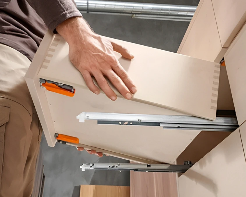 Напрямні Blum TANDEM L-350мм повного висування 30кг 17-19мм під TIP-ON Цинк - 2