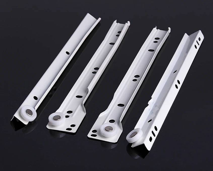 Напрямні GTV роликові PR-0B-550-10 L-550 мм товщина 0,9 мм Білий