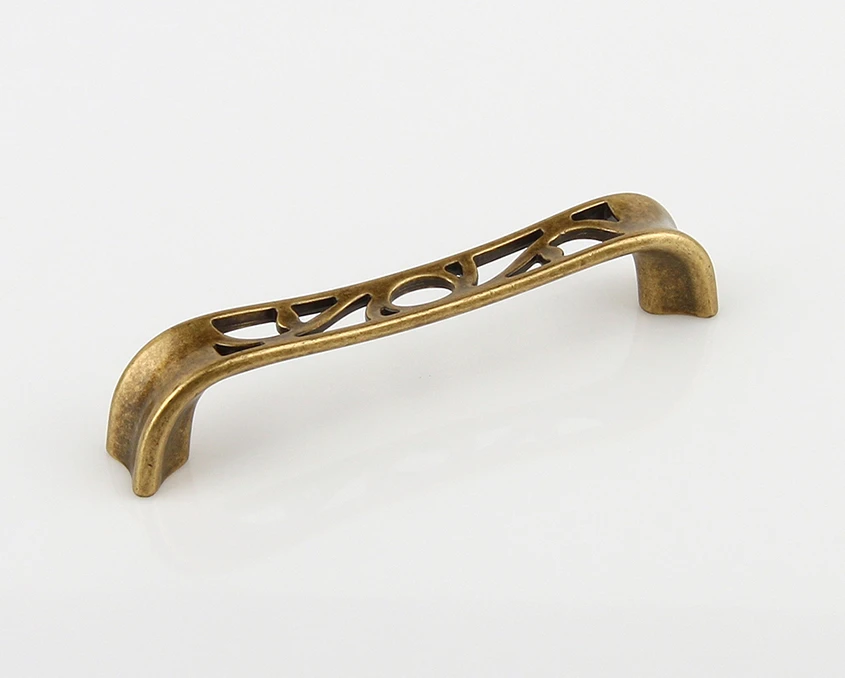 Мебельная ручка Giusti РГ 449 Старое золото