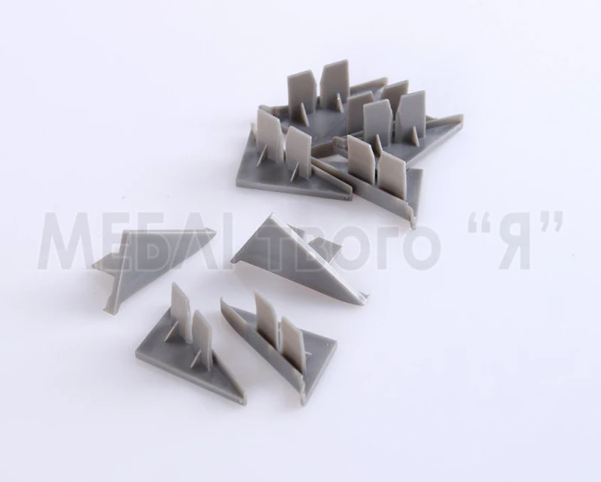 Для плинтуса Rehau 112 Заглушка левая 98656 Серая