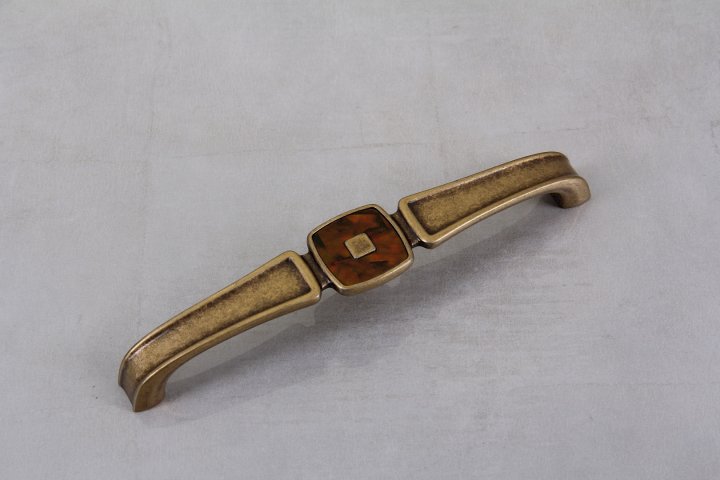 Меблева ручка Giusti РГ 510 Старе золото з темним перламутром