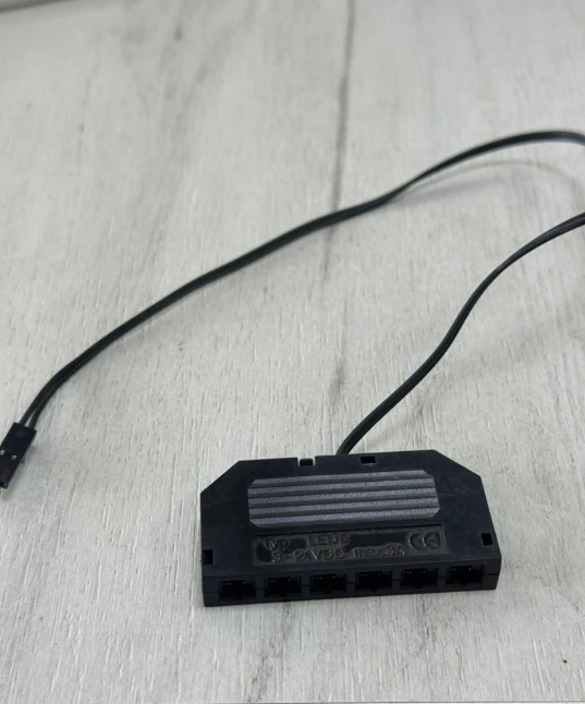 Разветвитель на 6 коннекторов без кабеля PL