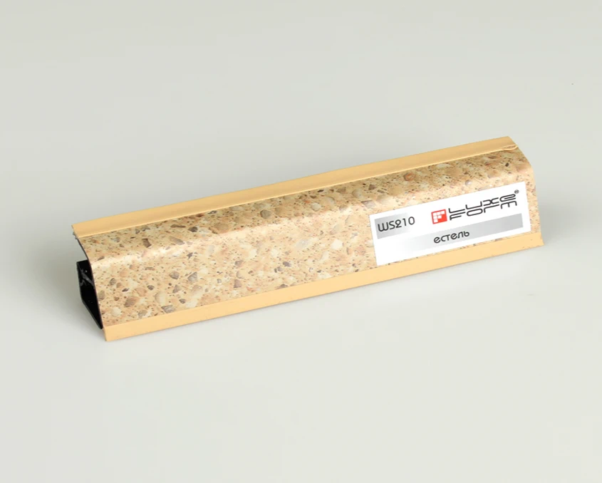 Плинтус кухонный LuxeForm 118 4200 мм WS210 Эстель 92109