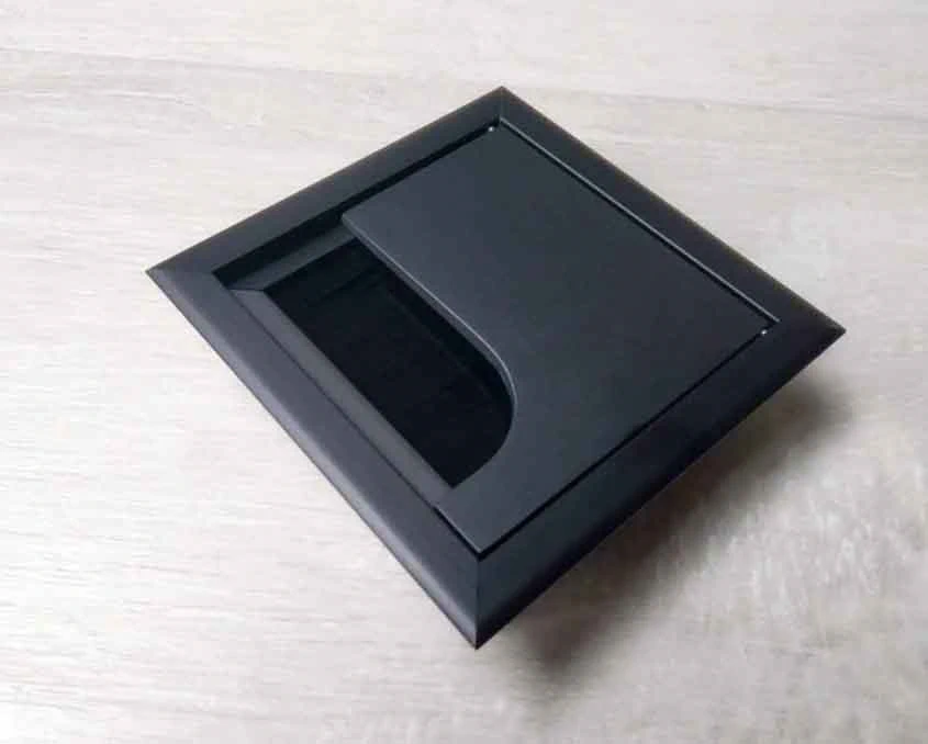 Кабельный пропуск алюминиевый квадратный GTV LB-K80X80-20 80x80мм Черный