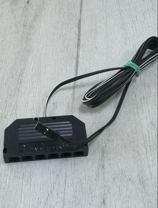 Разветвитель на 6 коннекторов кабель 2м PL