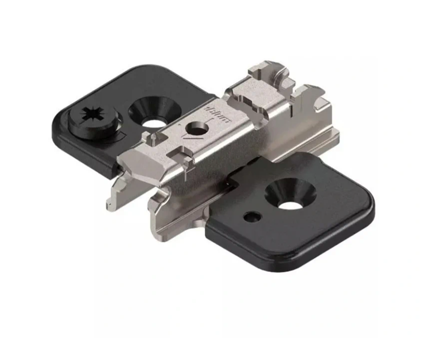 Відповідна планка Blum CLIP з ексцентриком під фальшпанель підйом 3 H=11.5мм 173H7130 MPL V500 ONS