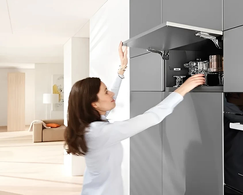 Комплект Blum AVENTOS HK-S механізм CC ВК=186-600мм TIP-ON дерев’ян. фасад AVTHKS-CCTTGR Темно-сірий