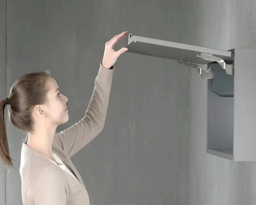 Комплект Blum AVENTOS HK-S механізм EE ВК=186-600мм TIP-ON дерев’яний фасад AVTHKS-EETTG Темно-сірий