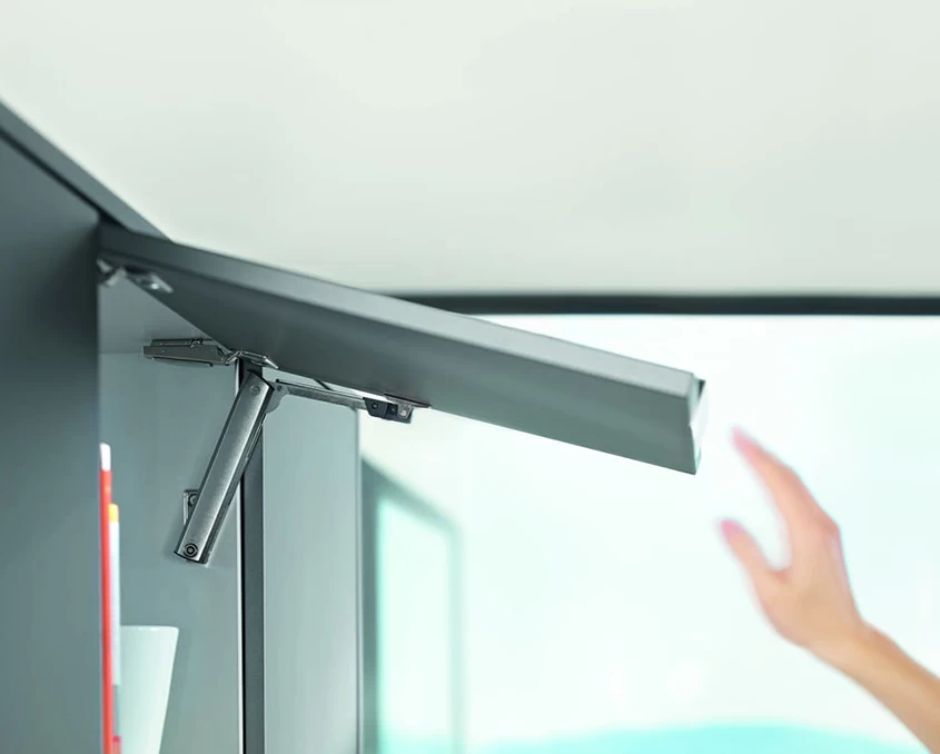 Комплект Blum AVENTOS HK-XS механізм 2x15 ВК=240-600мм BLUMOTION 2 завіси AVTHKXS-252B