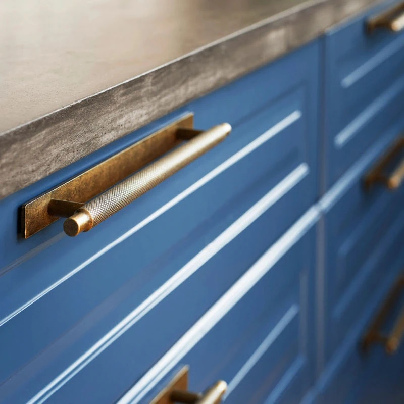 Меблева ручка Beslag Design 351010-11 Латунь антична - 3