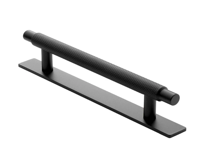 Мебельная ручка Beslag Design 351011-11 матовый черный