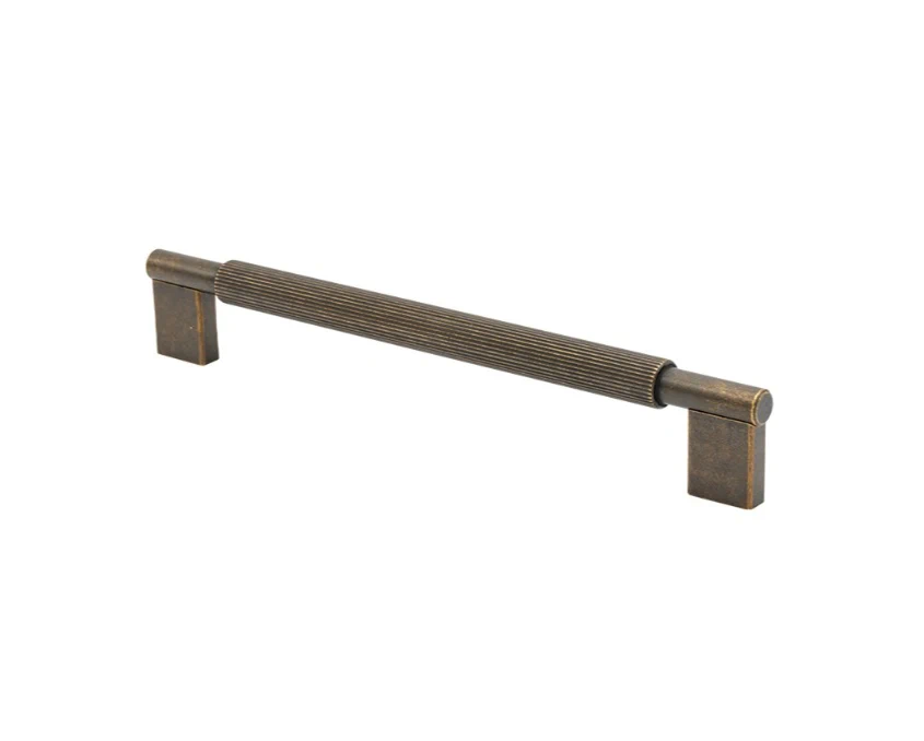 Меблева ручка Beslag Design 373068-11 Антична латунь